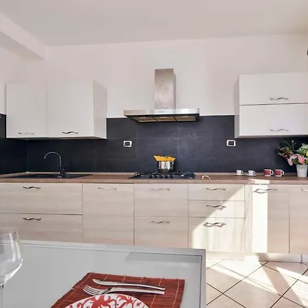 Apartamento Apartmentsgarda - Astro Costermano