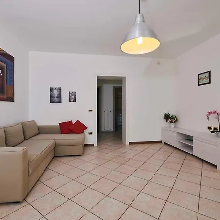 Apartmentsgarda - Astro *