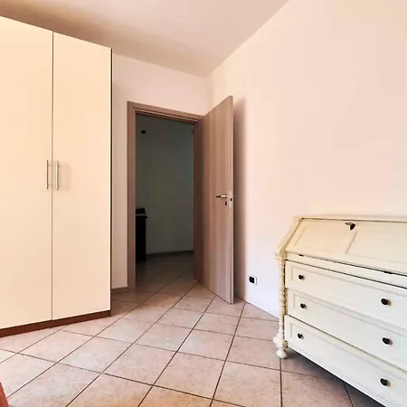 Apartmentsgarda - Astro Apartamento